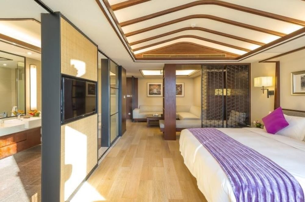 Exclusive Room