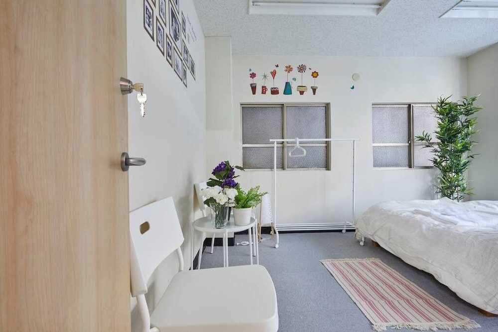 Apartment (301B) photo 3