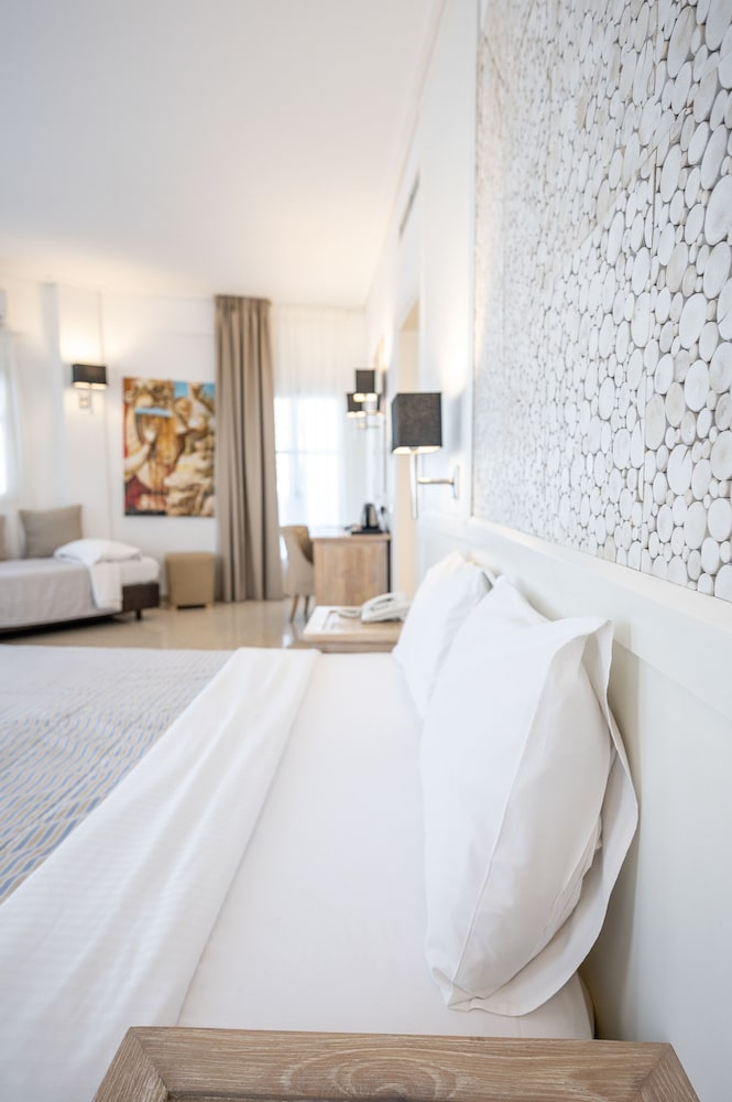Junior Suite - Photo 3