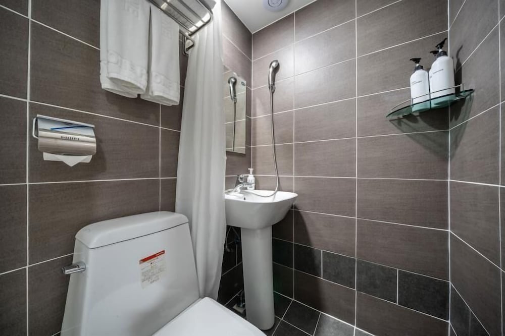 Superior Twin Room - Photo 3
