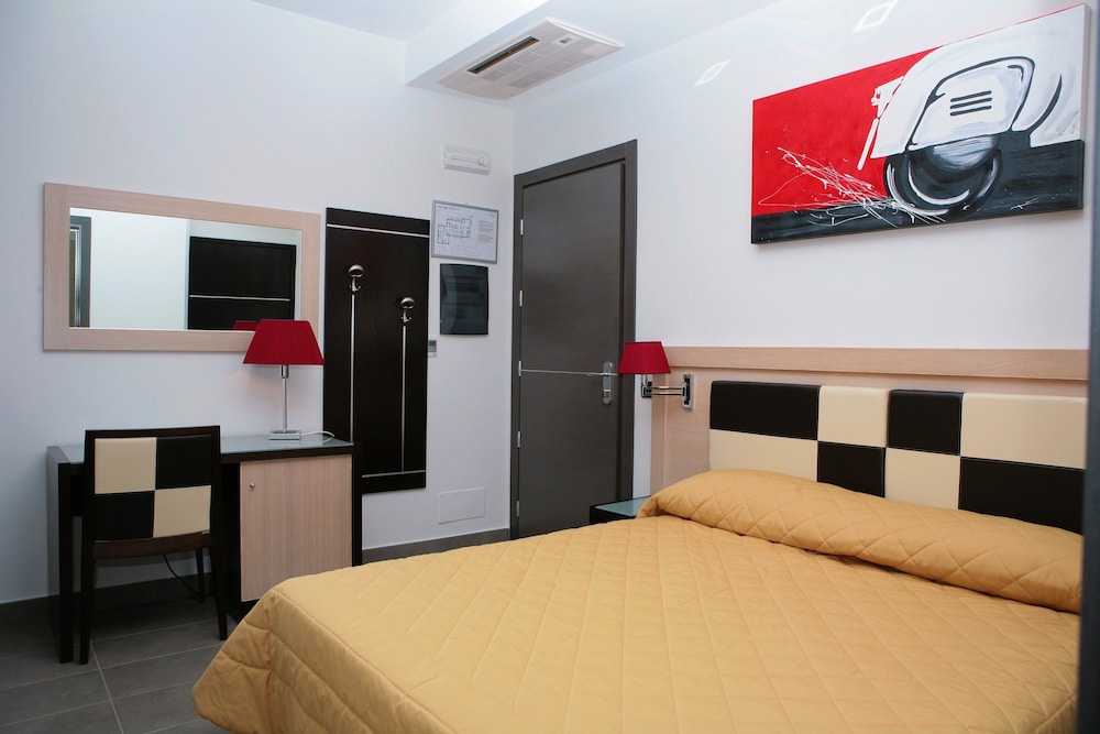 Double Room Single Use photo 3
