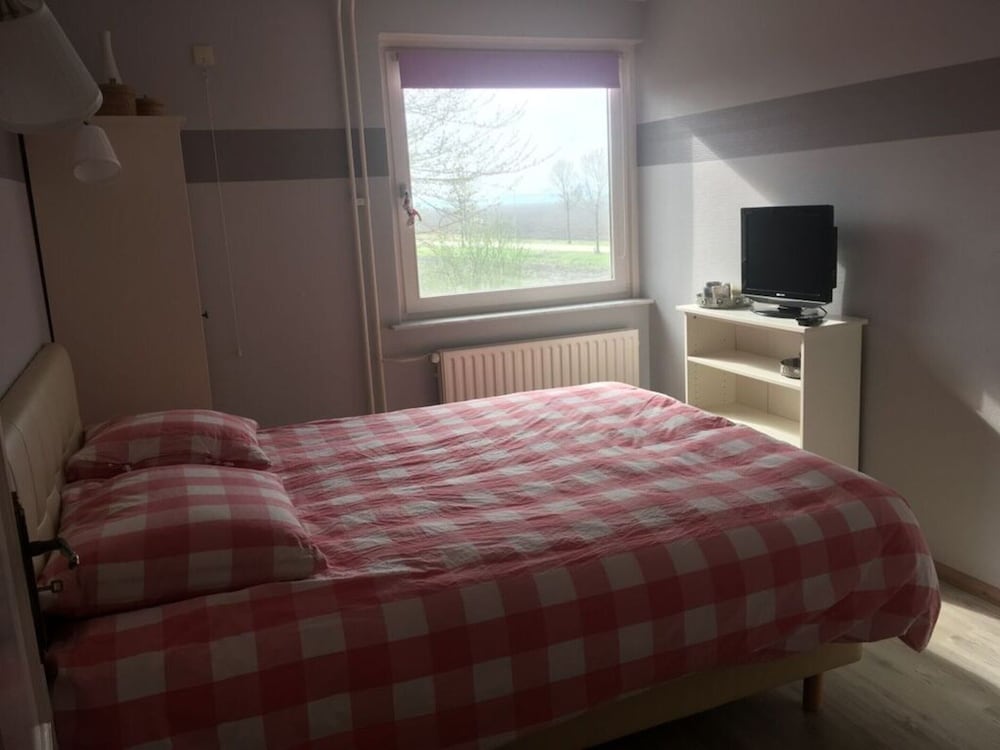 Mobile Home photo 1