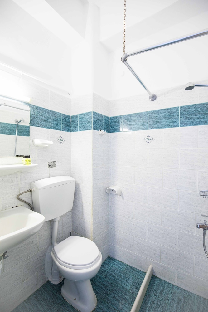 Double Room (Panoramic View) - Photo 14