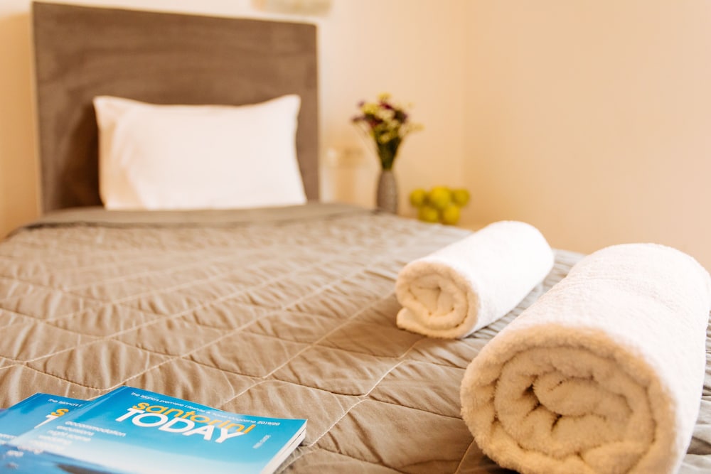 Triple Room - Photo 9