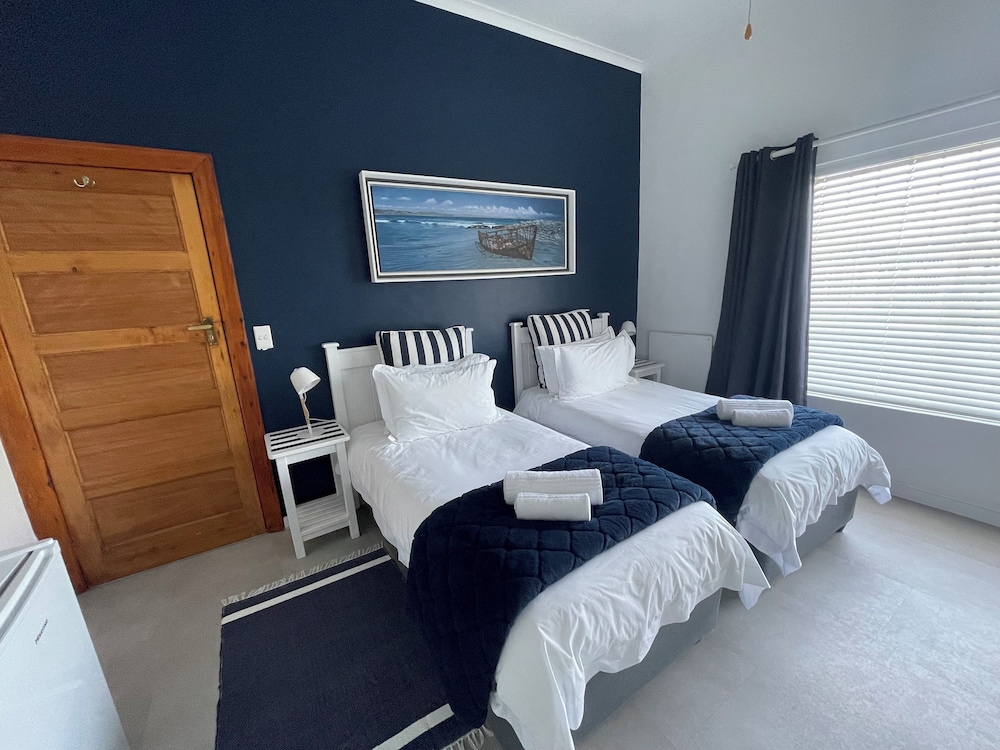 Superior Twin Room photo 3