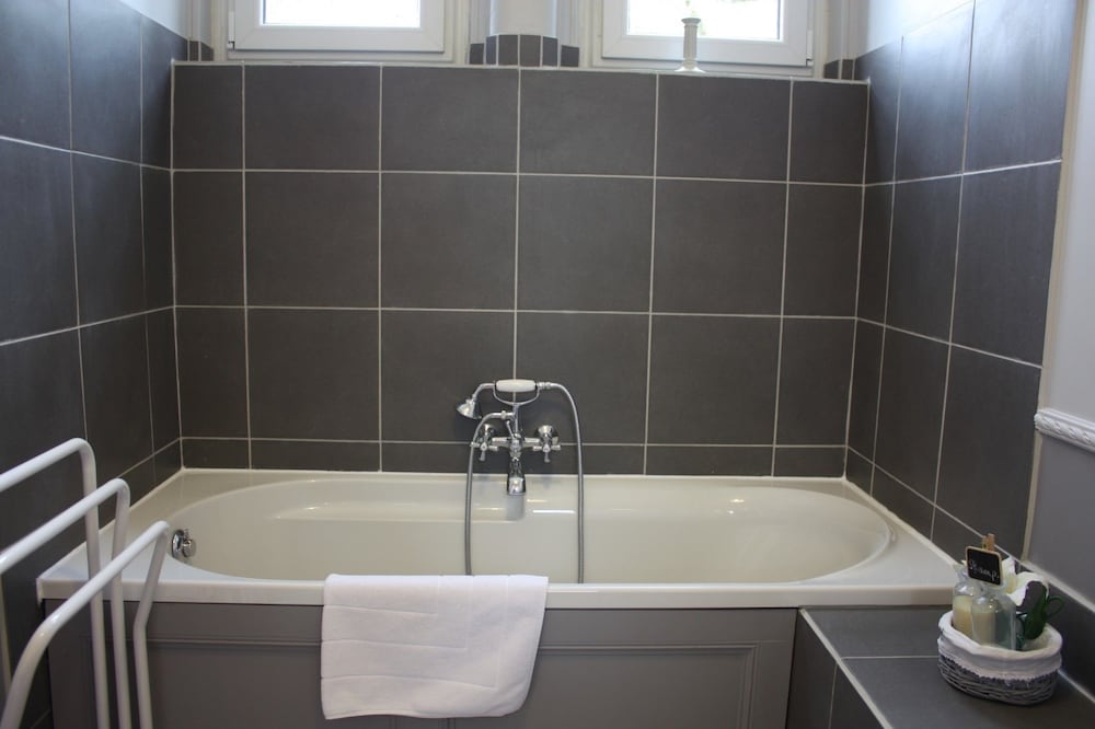 Suite (Médicis) photo 3