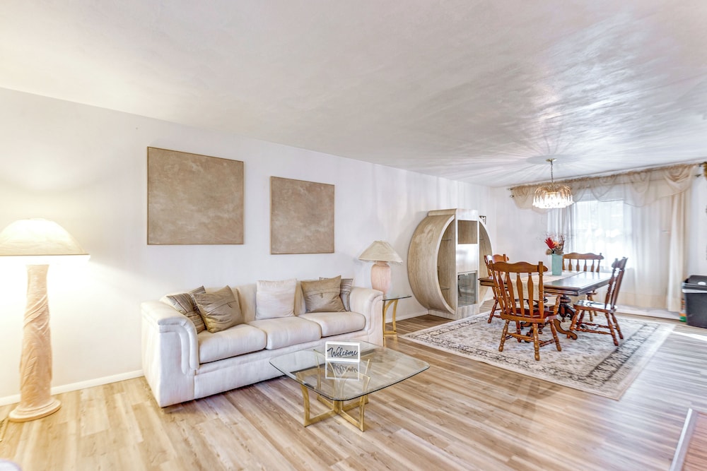 House (3 Bedrooms) photo 2