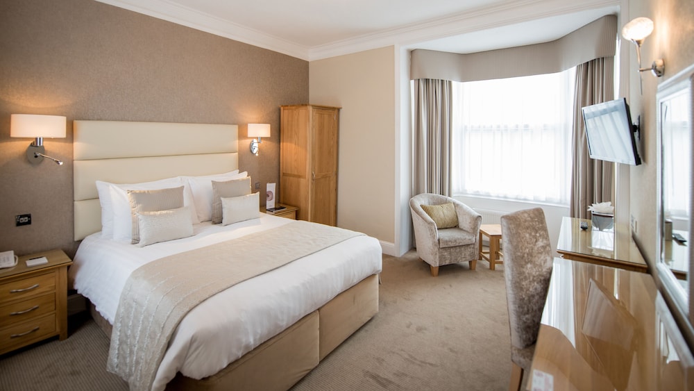 Superior Double or Twin Room, 1 Bedroom, Park View