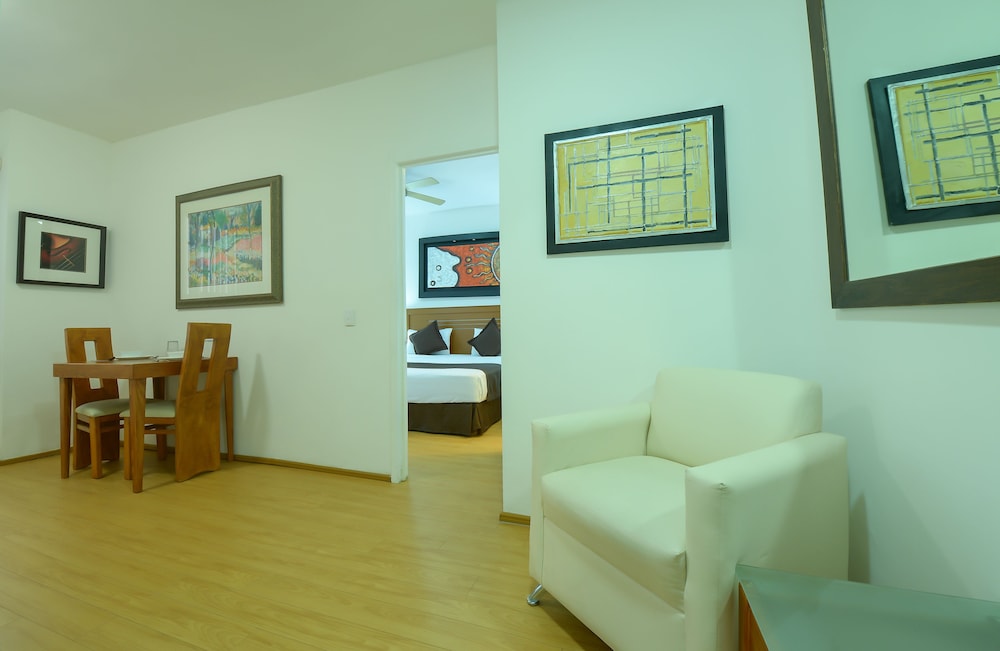 Premium Junior Suite, 1 Bedroom - Photo 8