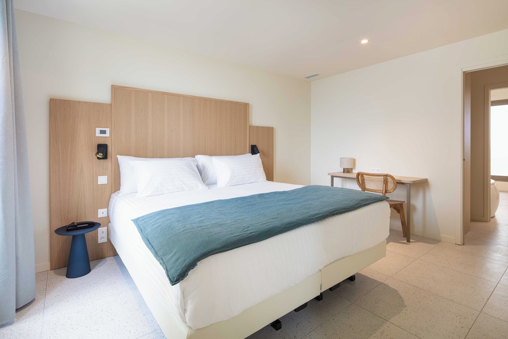 Exclusive Suite, Ocean View photo 1