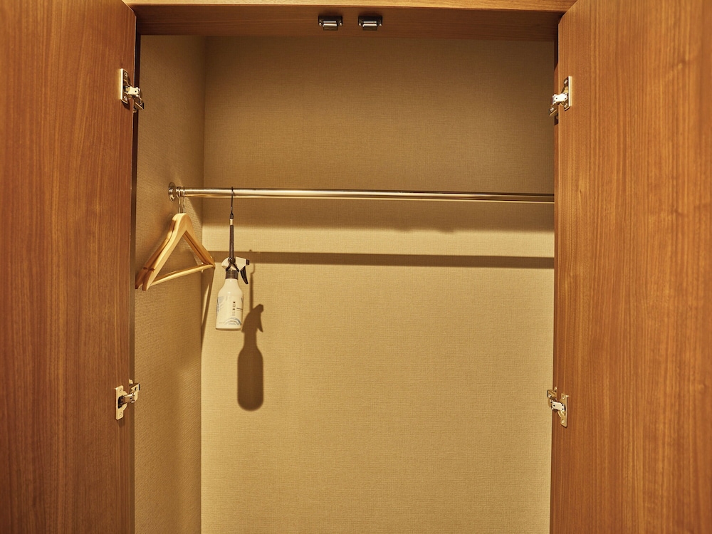 Twin Room - Photo 4