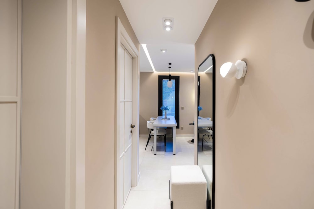 Standard Suite, 1 Bedroom photo 2
