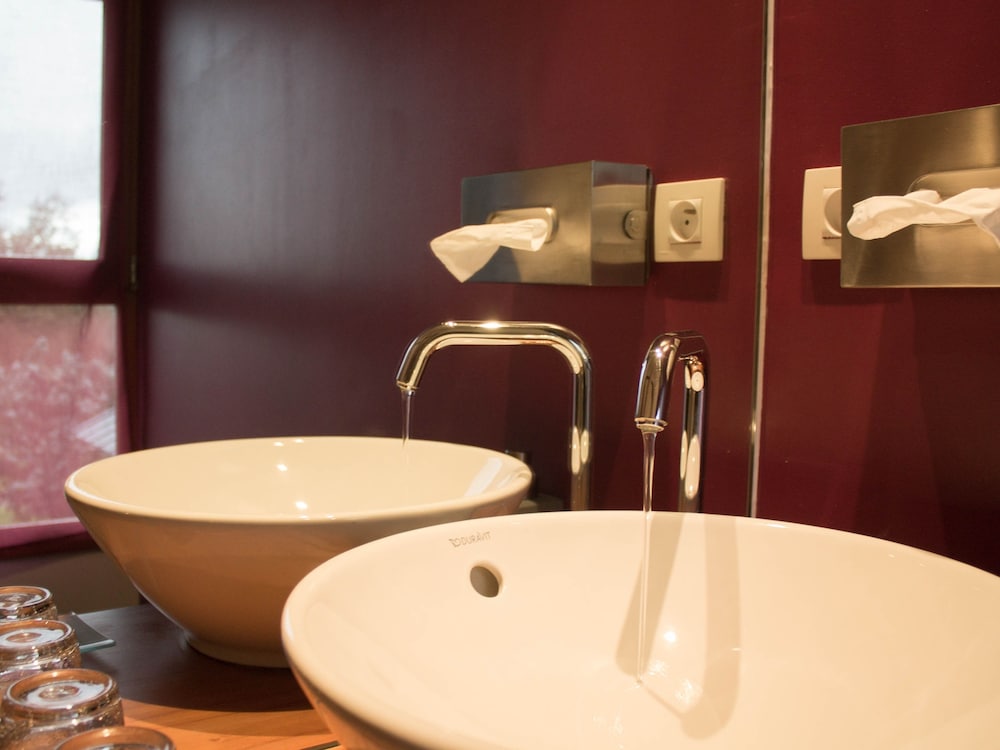 Superior Double or Twin Room, Ensuite, Garden View (Chambre Les Libellules) photo 2