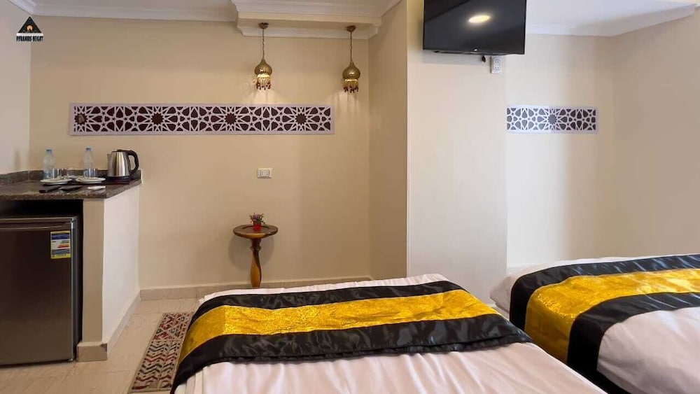 Comfort Twin Room, 2 Twin Beds, City View photo 2