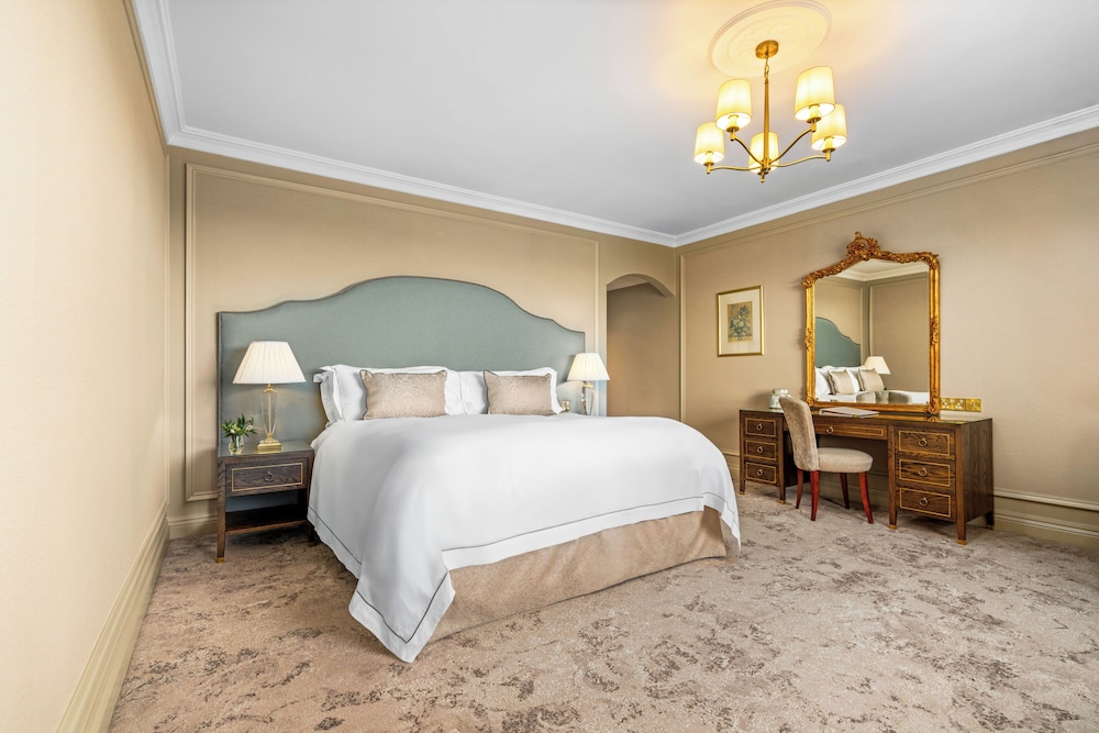 Deluxe Double Room, 1 King Bed - Photo 3