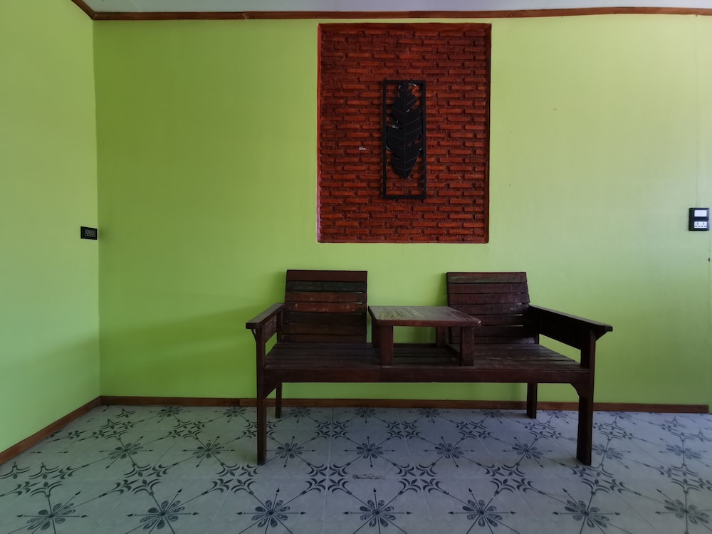 Standard Double Room - Photo 10