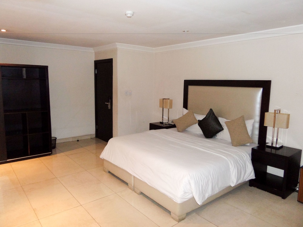 Executive Room photo 3