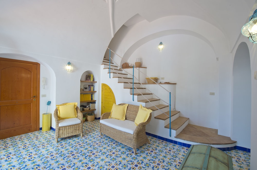 Comfort House