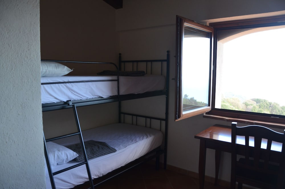 Quadruple Room photo 3