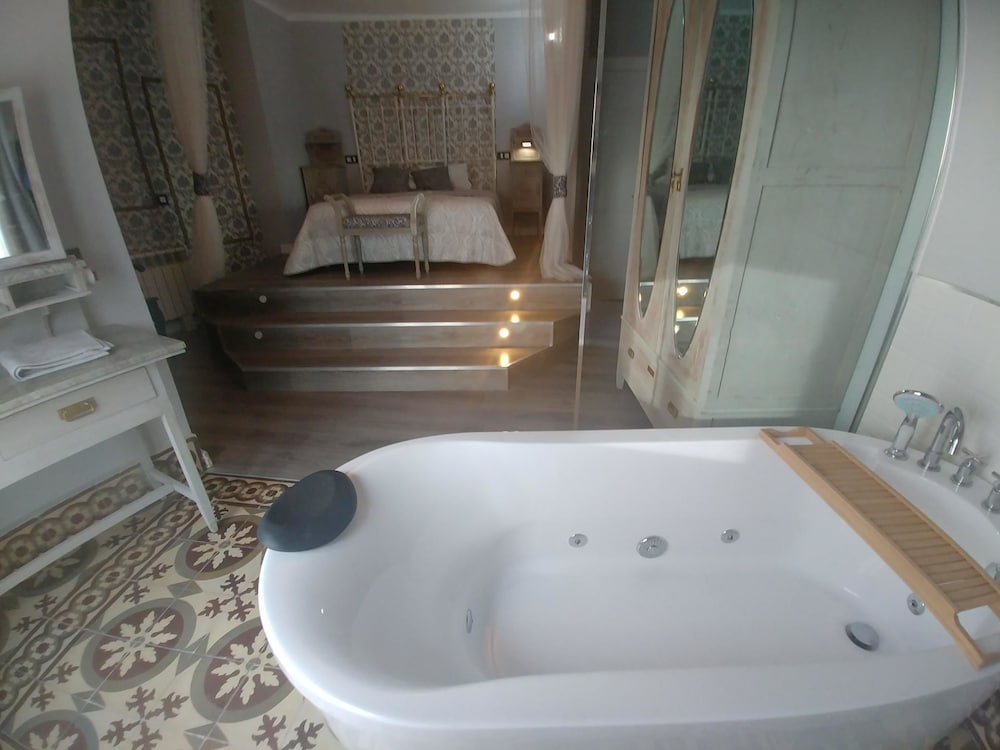 Comfort Loft, 1 Queen Bed