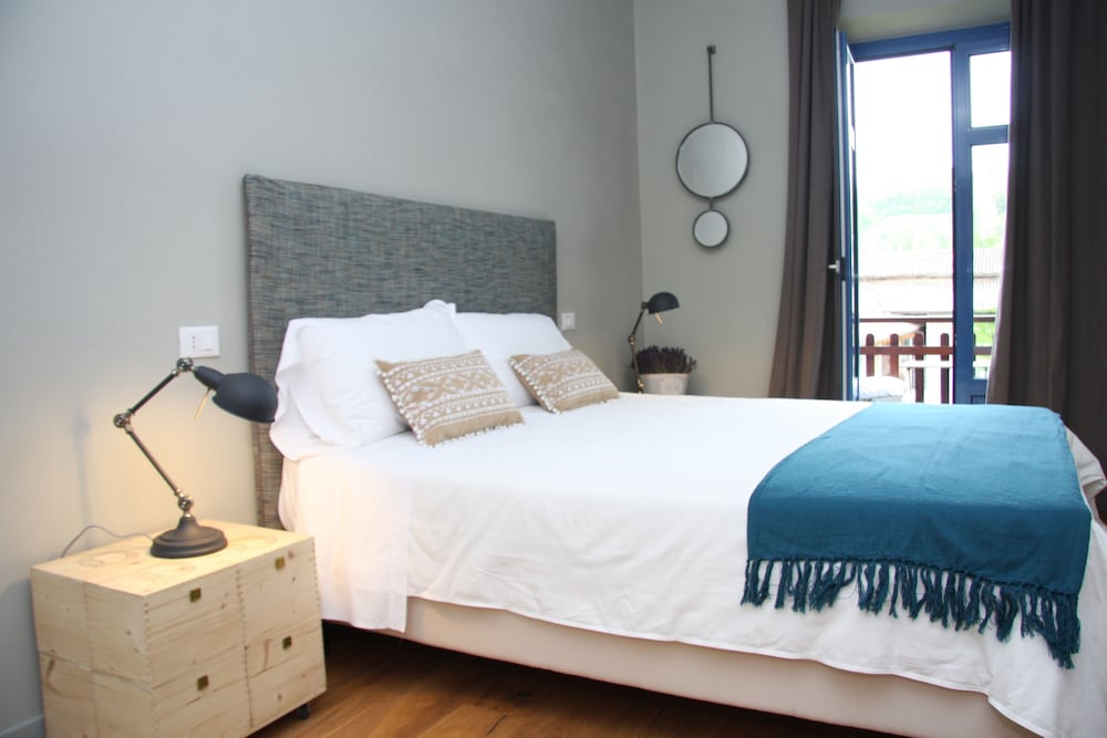 Superior Double Room, Pool View
