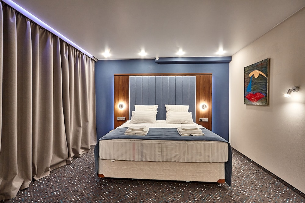 Luxury Room