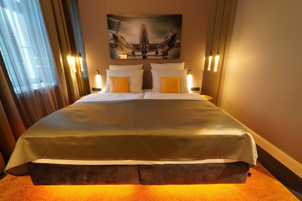 Standard Double Room - Photo 6