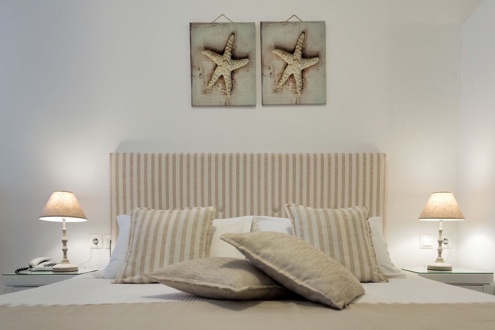 Superior Double Room - Photo 4