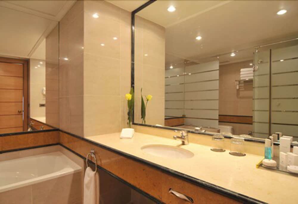 Premium Room, 2 Double Beds, Tower (Main Tower) - Photo 5