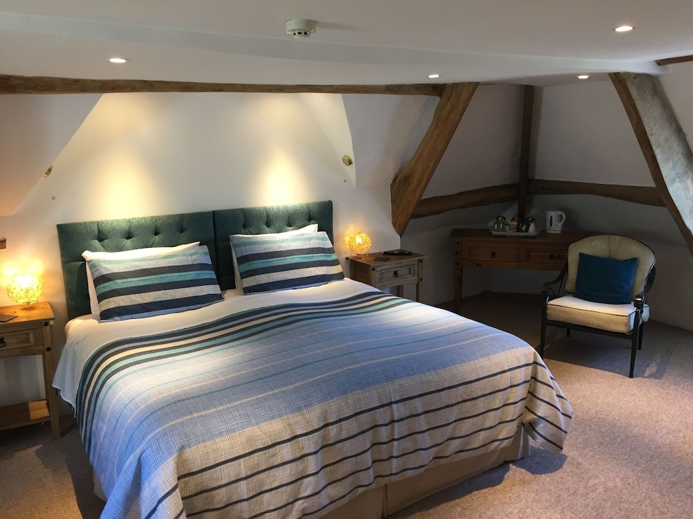 Premium Twin Room photo 2