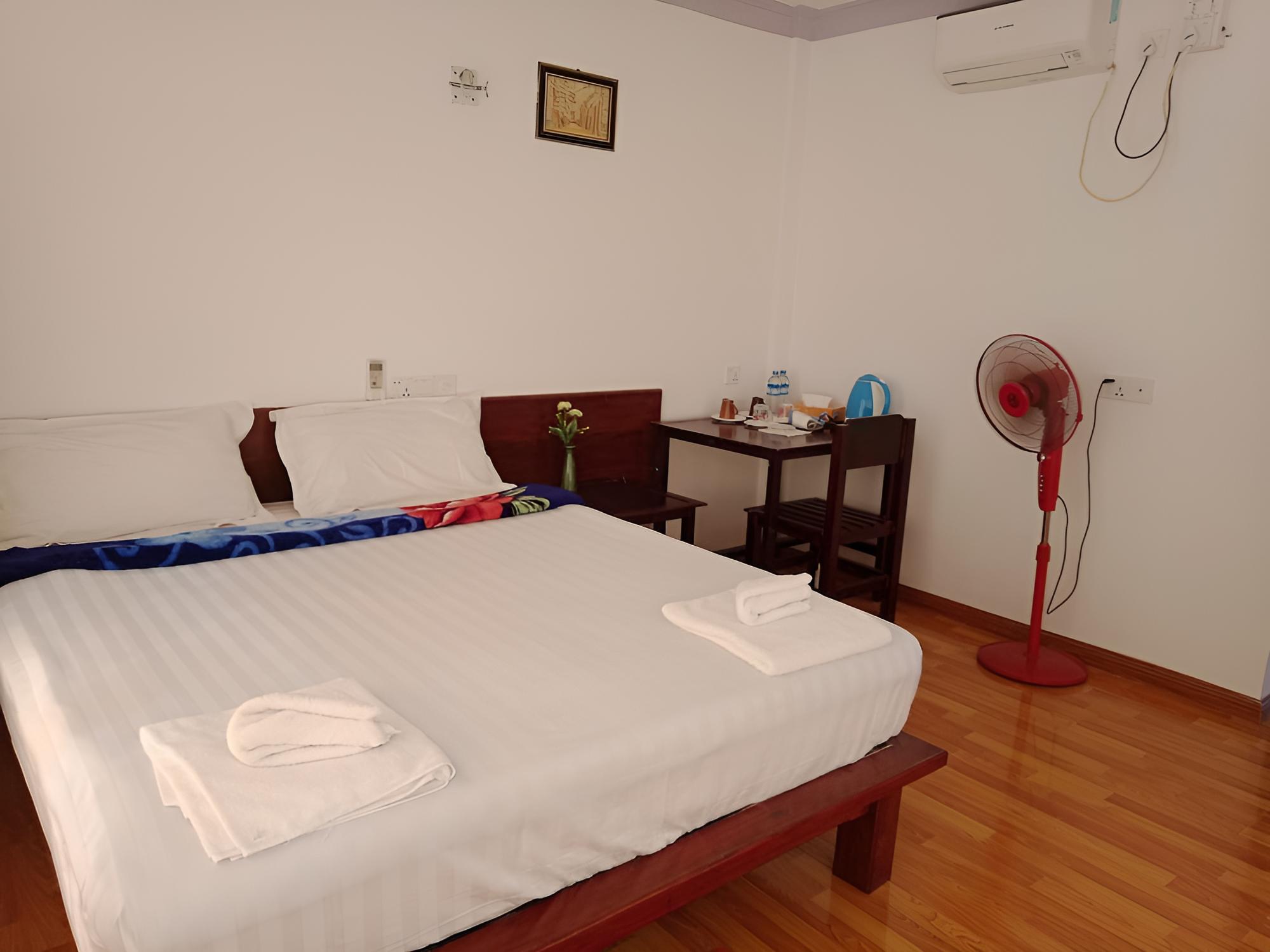 Standard Double or Twin Room photo 1
