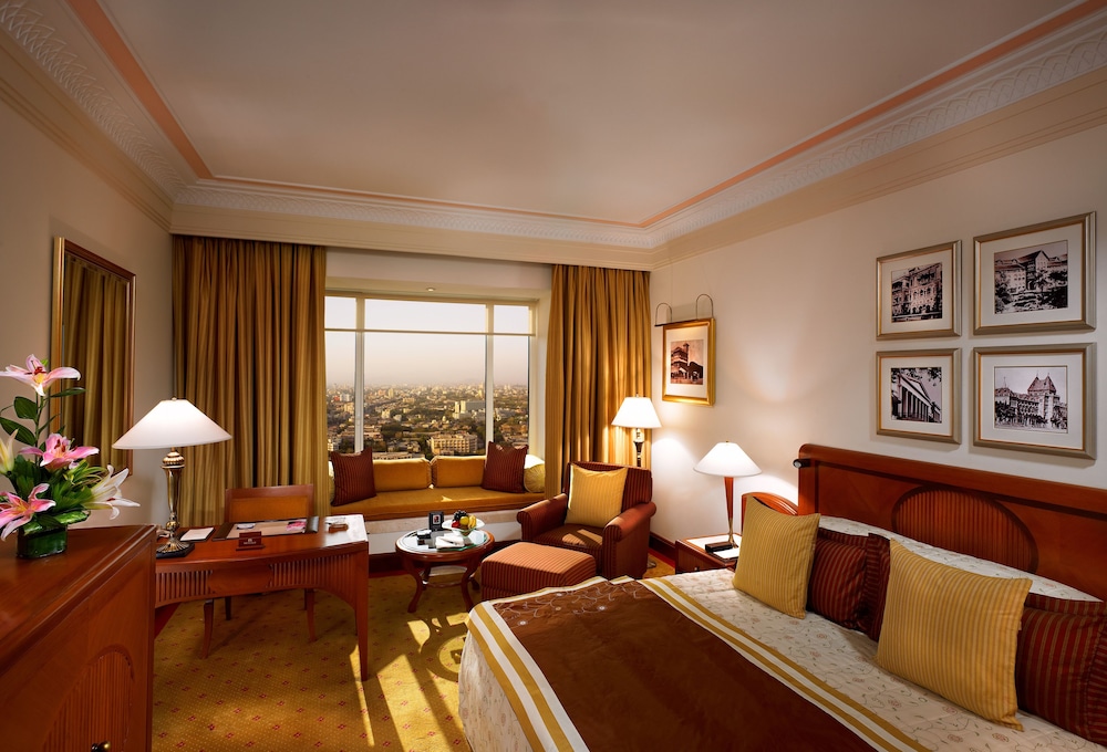 Exclusive Room, 1 Queen Bed, City View photo 2