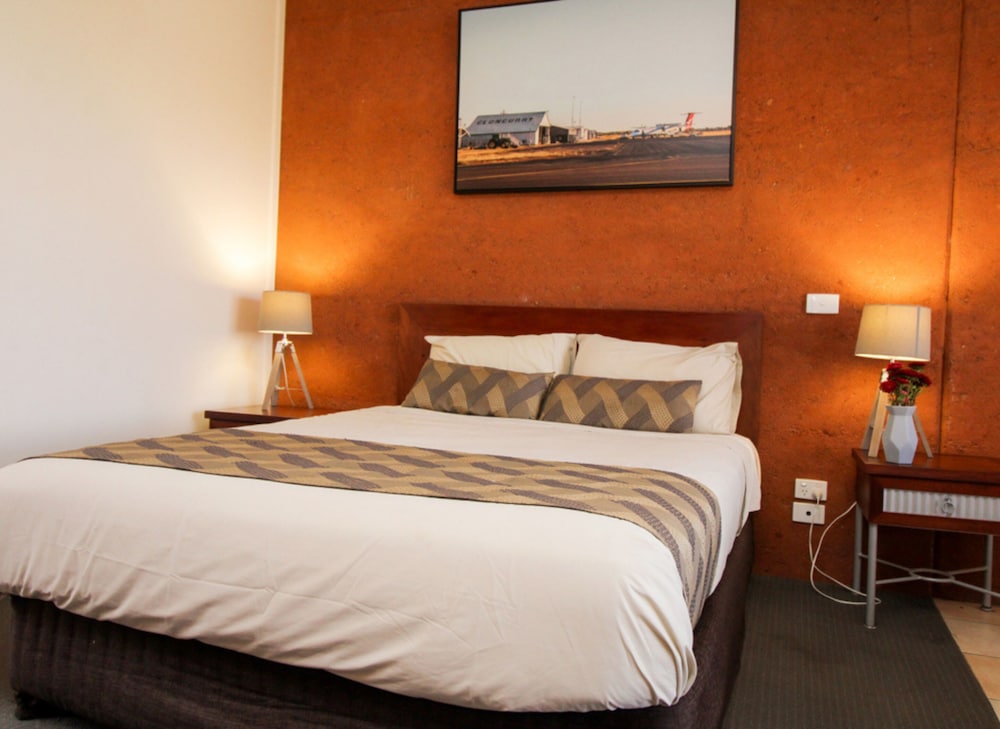 Standard Queen Room photo 3