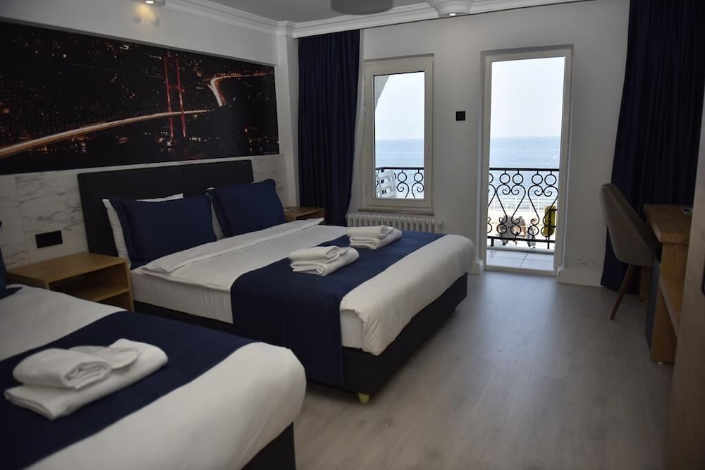 STANDARD TRIPLE ROOM - Photo 3
