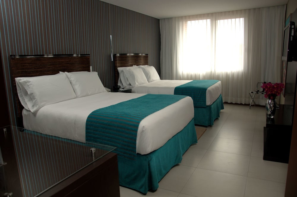 Family Suite - Photo 1