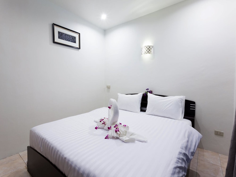 Standard Double Room photo 3