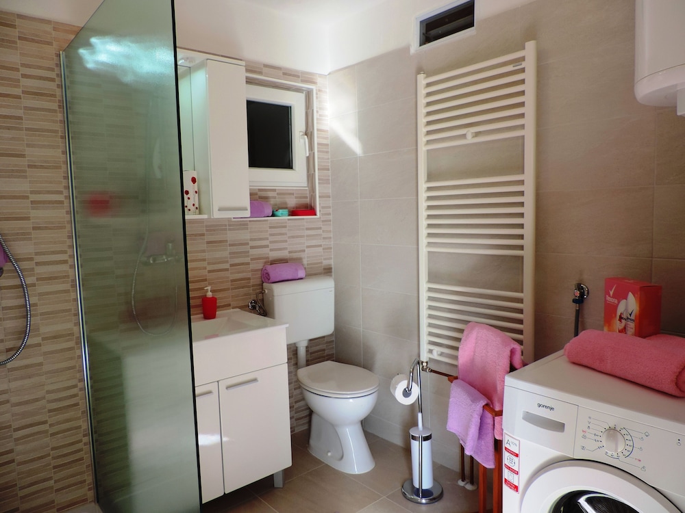 Comfort House, 3 Bedrooms photo 3