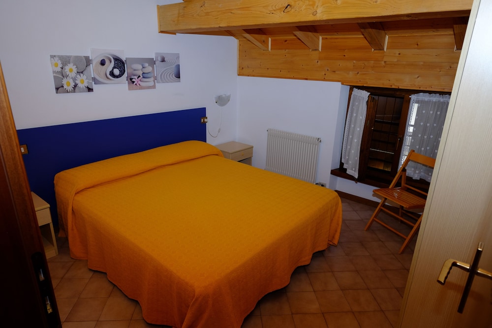 Apartment, 2 Bedrooms, Mountain View (3/4 people) photo 1