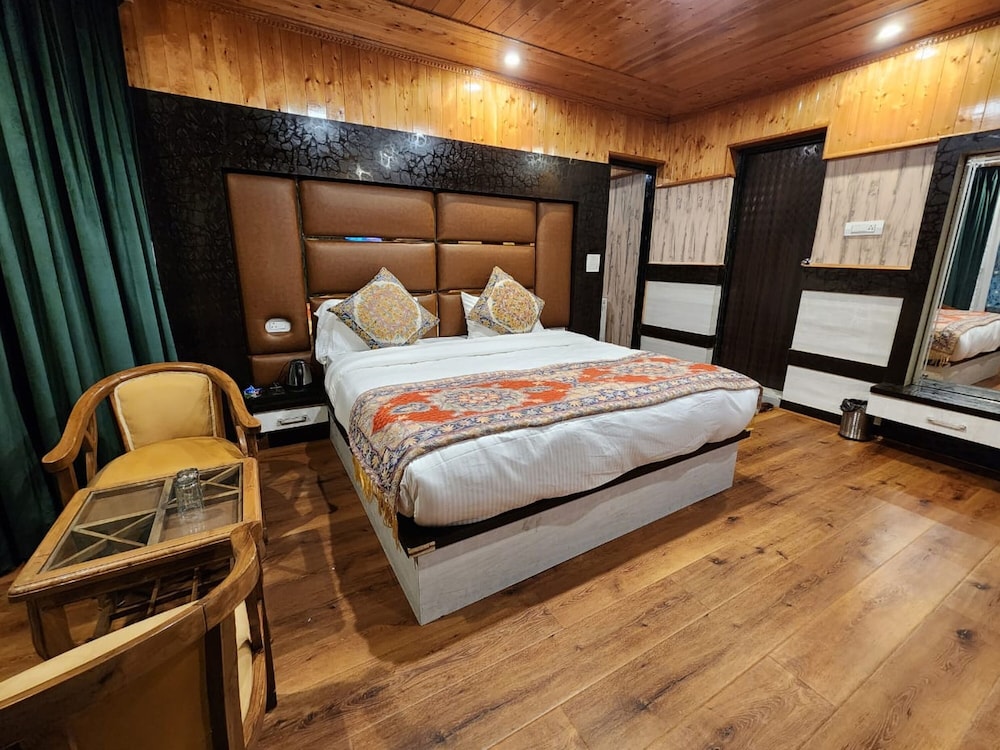 Studio Suite photo 3