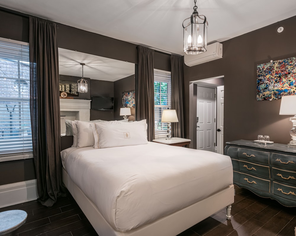 Traditional Room