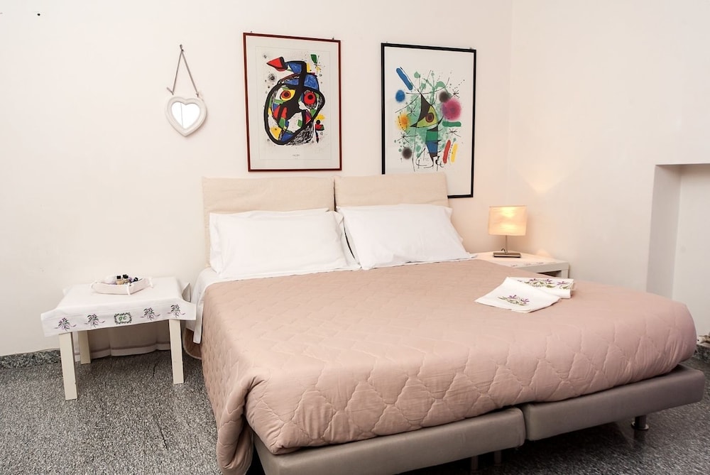 Deluxe Triple Room photo 3