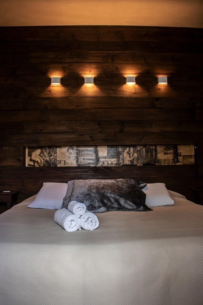 Triple Room, Multiple Beds, Garden View photo 2