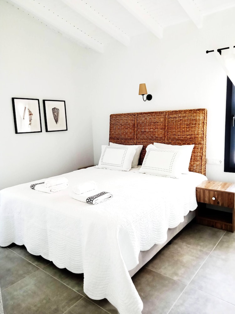 Villa, 4 Bedrooms, Private Pool, Garden View
