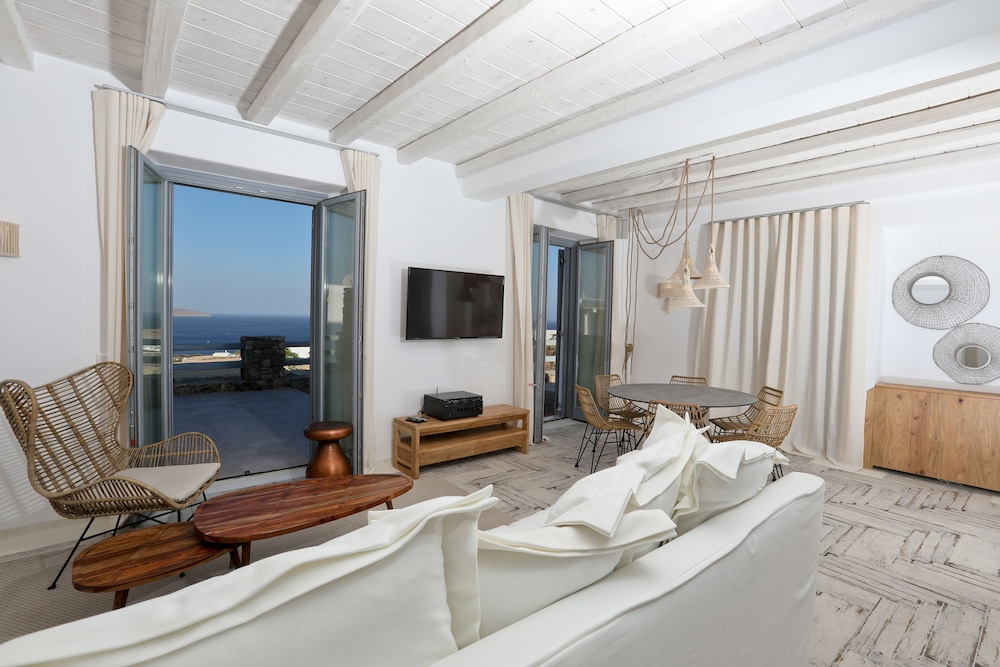 Villa, 5 Bedrooms, Private Pool