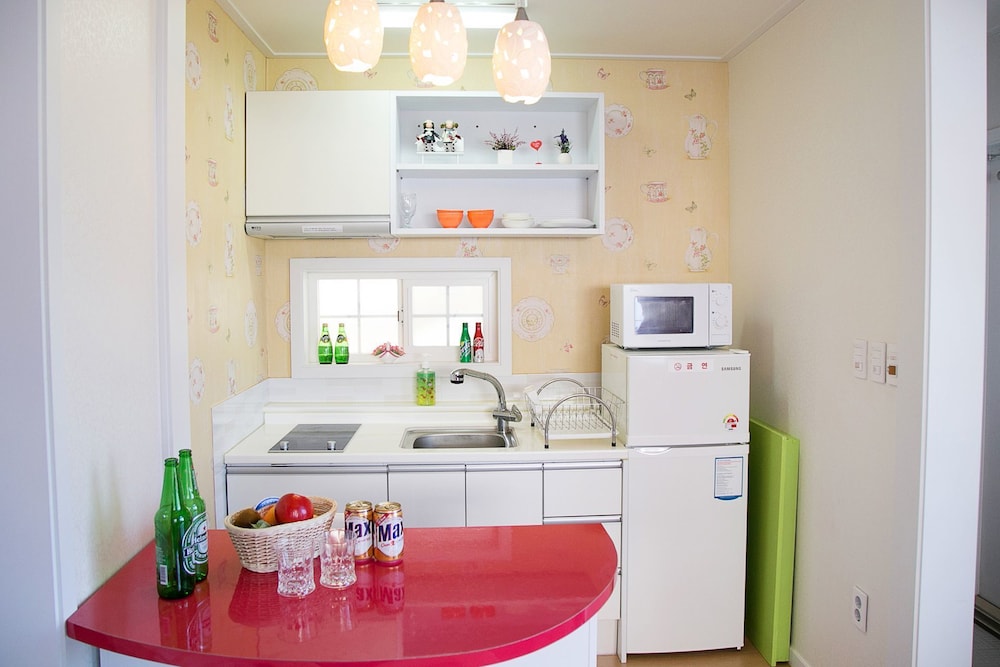 Standard House, 1 Bedroom, Terrace, Lakeside (Sunlight Lake) photo 2