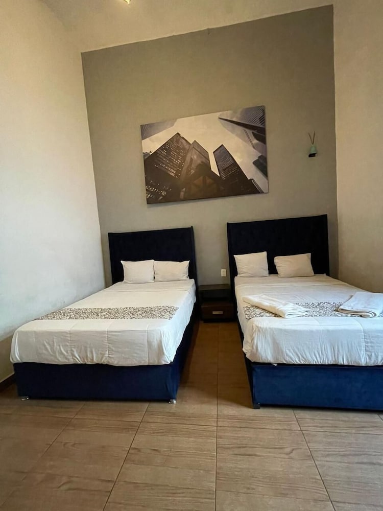 Standard Double Room photo 3