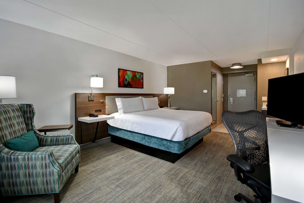 Room - Photo 3