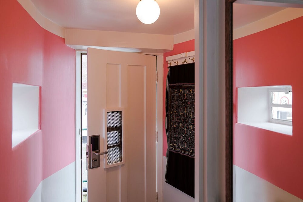 Apartment, 1 Double Bed, Canal View photo 3