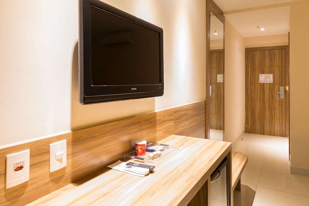 Deluxe Triple Room - Photo 3