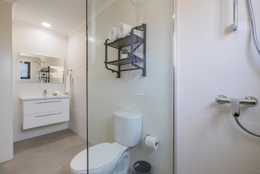 Luxury Townhome photo 2